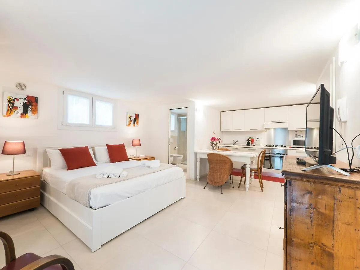 Sweet Studio In Giardino location